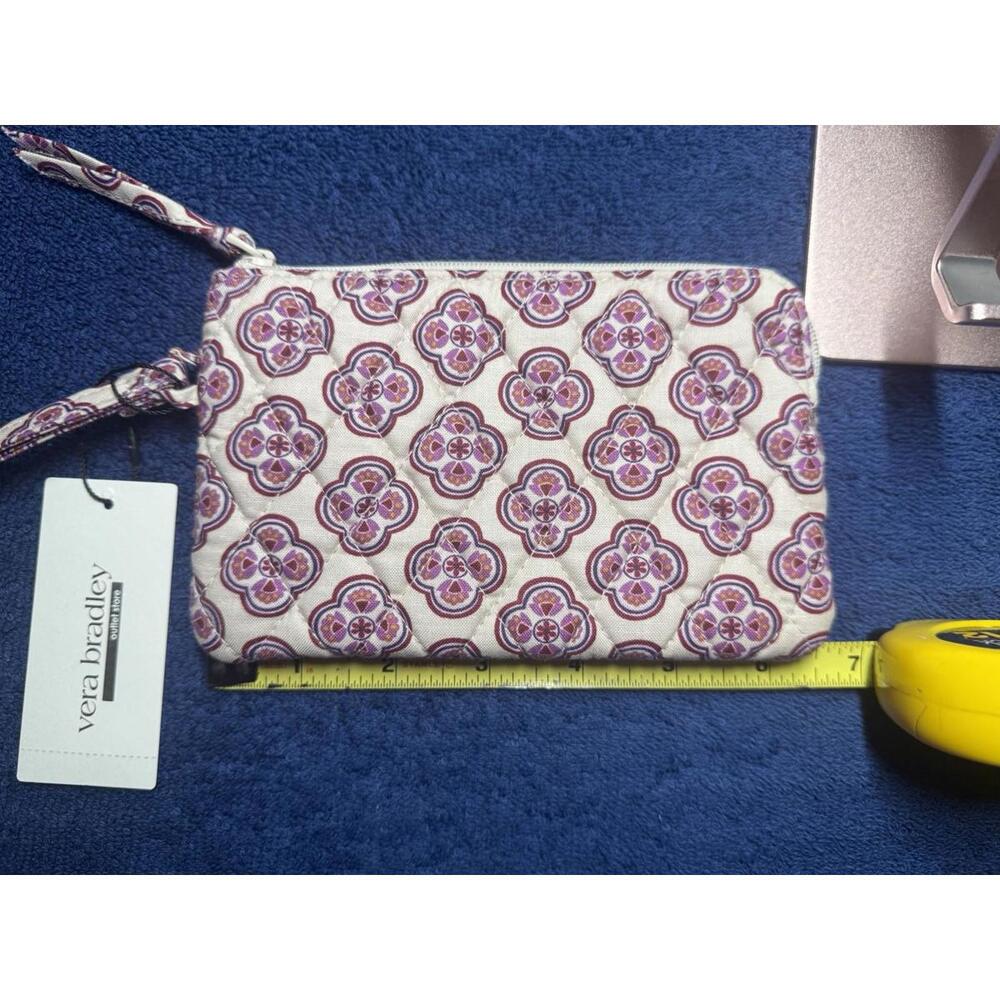 NEW Vera Bradley Outlet Ultralight Essential Zip Wristlet Lavender Geo